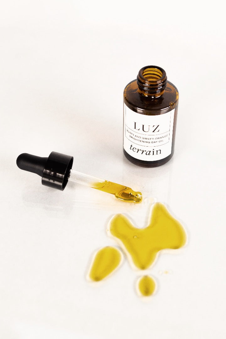 LUZ Brightening Face Oil with Buriti and Sweet Orange