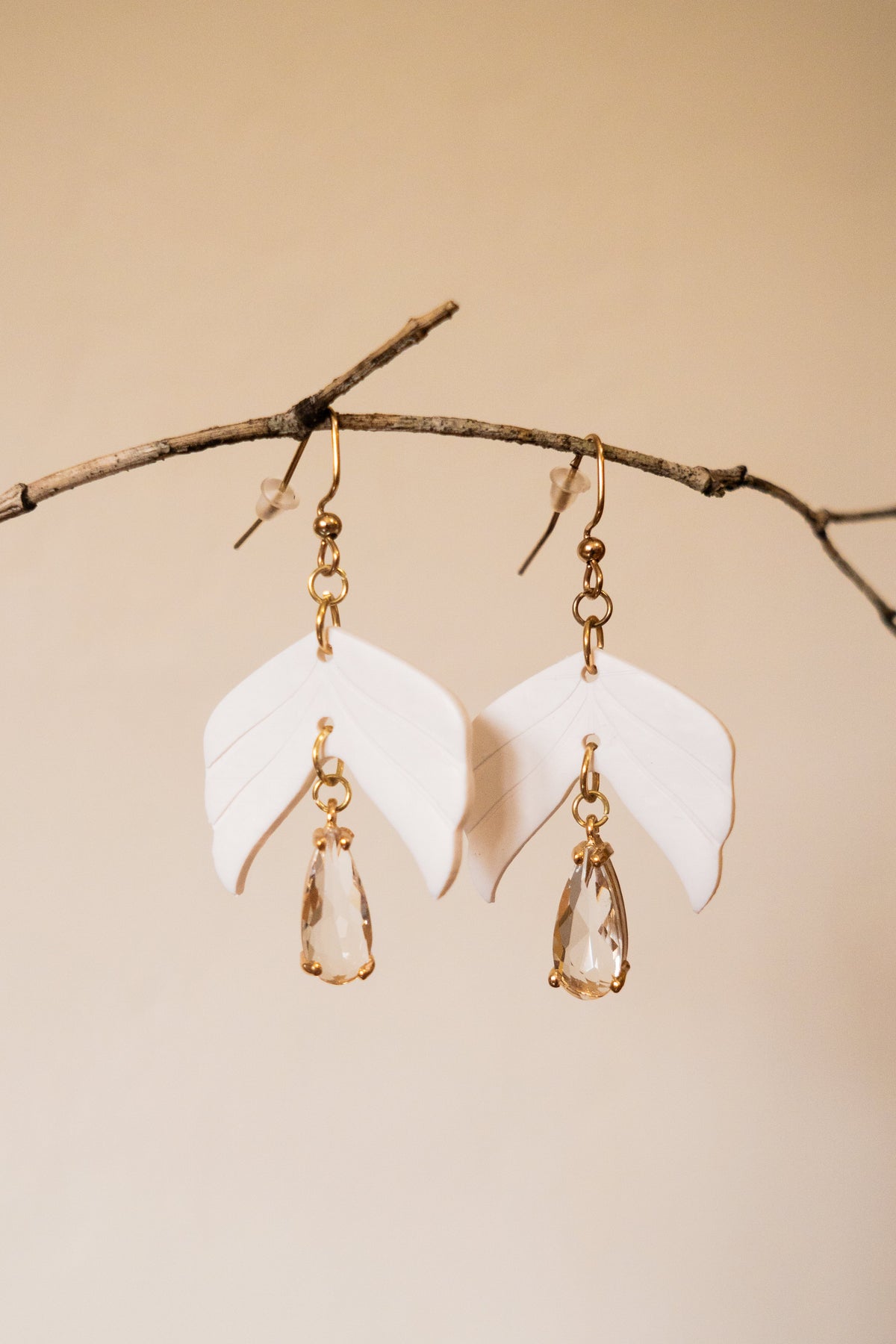 Teardrop Feathers