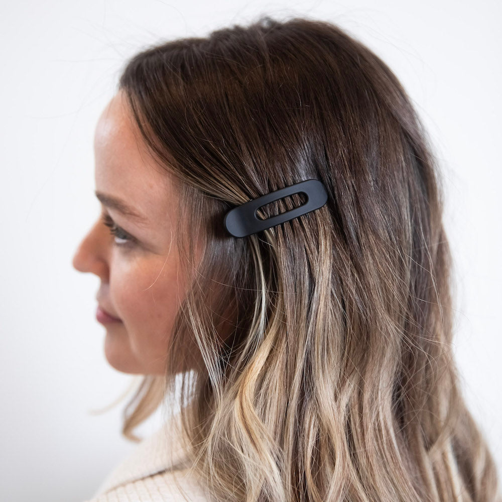 Mixed Size Flat Lay Clip Set - Black {{variant_option_1}} {{variant_option_2}}