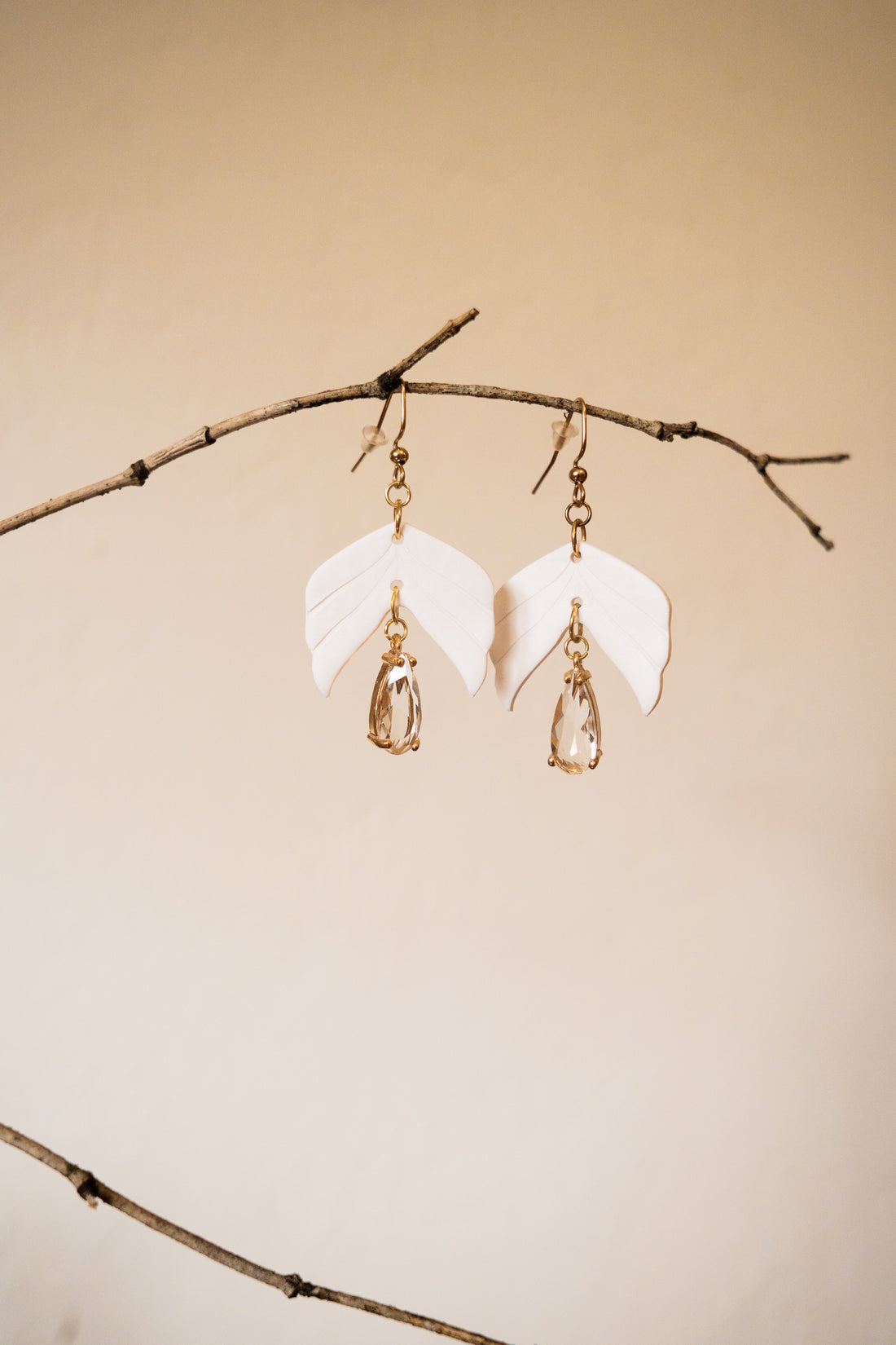 Teardrop Feathers