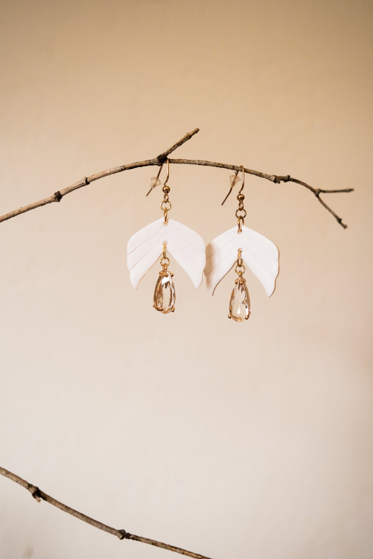 Teardrop Feathers