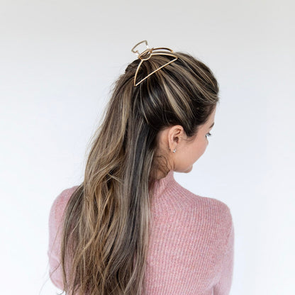 Medium Triangle Claw Clip – Gold Metal