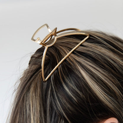Medium Triangle Claw Clip – Gold Metal