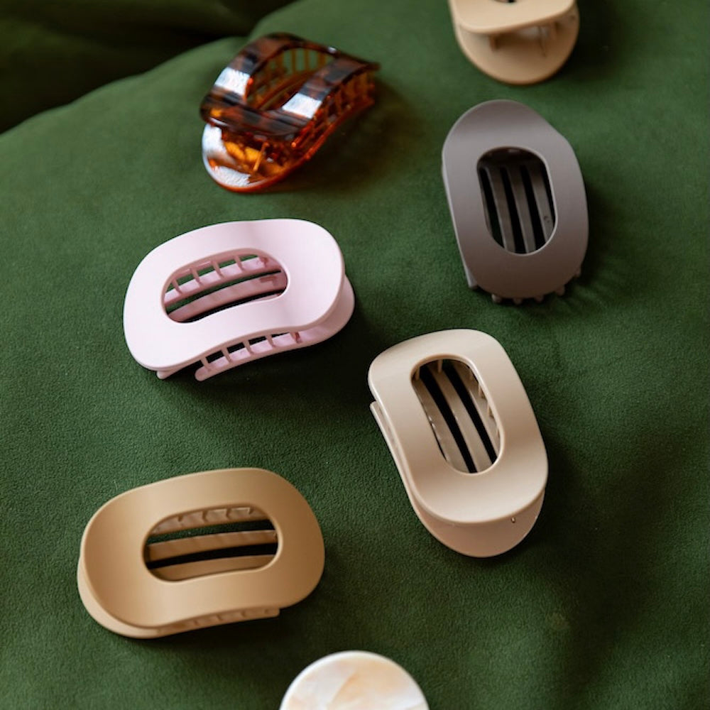 Large Oval Claw Clip Set – Golden Matte + Ivory Marble