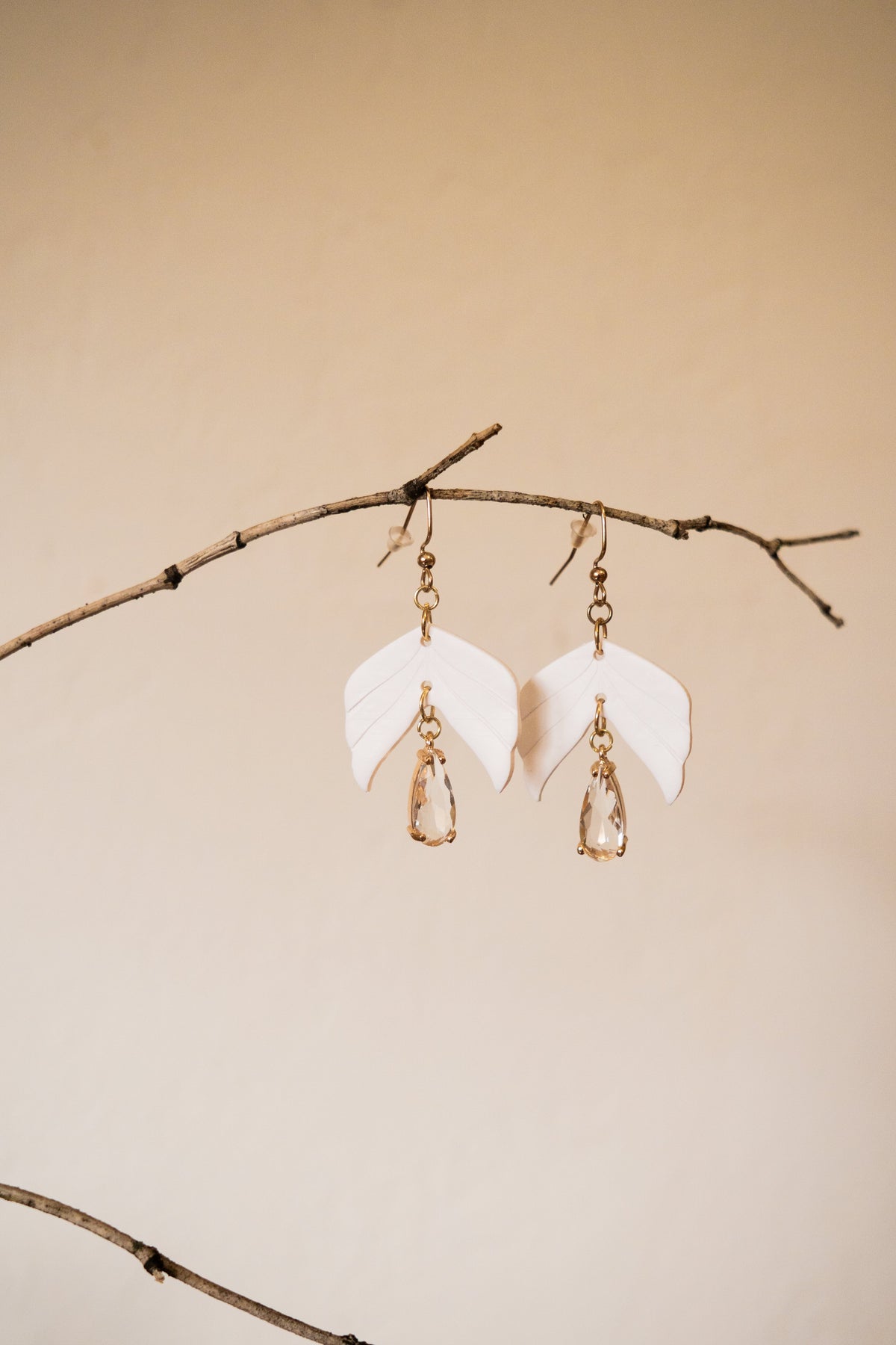Teardrop Feathers