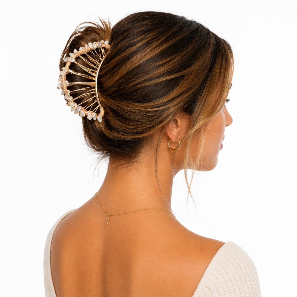 Raffia Seashell Hair Claw Clip - White